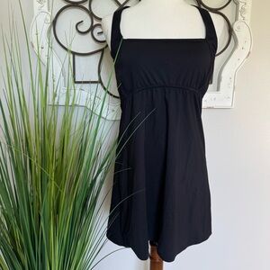 LANDS’ END Size 10 Black Halter Style Swimdress Swimsuit with Underwire